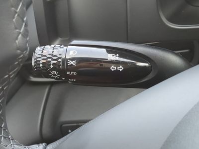 2026 Hyundai ELANTRA — photo 25 view