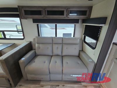 2023 Venture RV SportTrek - Photo 21