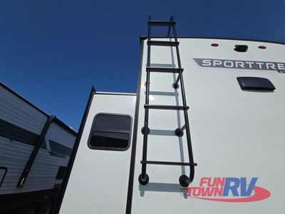 2023 Venture RV SportTrek - Photo 10