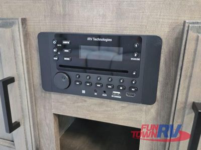 2023 Venture RV SportTrek - Photo 23