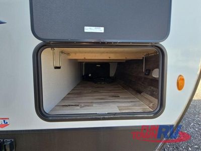 2023 Venture RV SportTrek - Photo 3