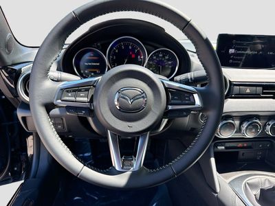 2026 Mazda MX-5 Miata RF — photo 38 view