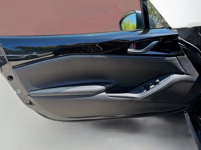 2026 Mazda MX-5 Miata RF — photo 21 view
