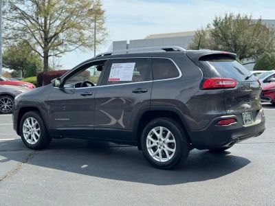 2018 Jeep Cherokee - Photo 11