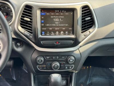 2018 Jeep Cherokee - Photo 17