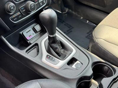 2018 Jeep Cherokee - Photo 21