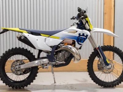 2024 Husqvarna® TE 150 — front three-quarter view