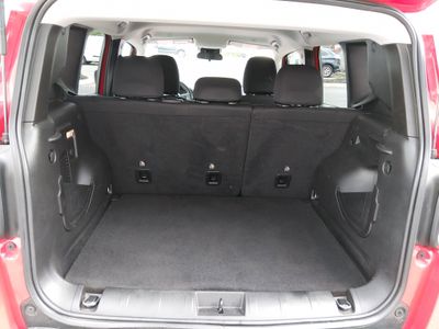 2023 Jeep Renegade — photo 11 view