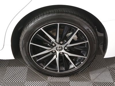 2024 Toyota Camry — photo 10 view