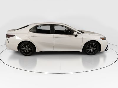 2024 Toyota Camry — photo 8 view