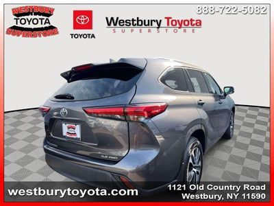 2022 Toyota Highlander - Photo 7