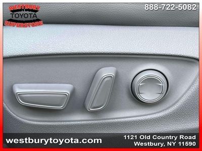2022 Toyota Highlander - Photo 24
