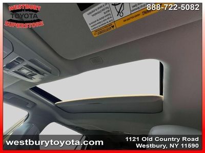 2022 Toyota Highlander - Photo 39