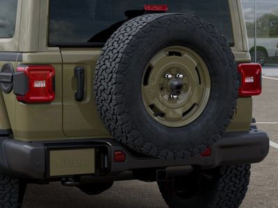 2026 Jeep Wrangler — photo 13 view