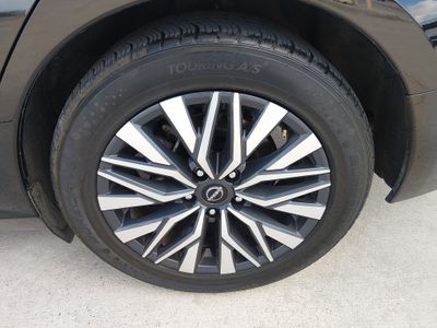 2024 Nissan Altima - Photo 10