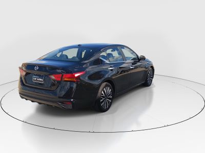2024 Nissan Altima - Photo 7