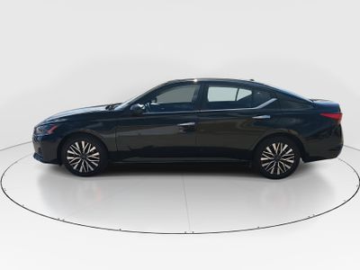 2024 Nissan Altima - Photo 4