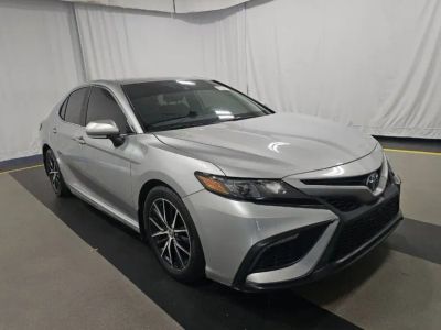 2024 Toyota Camry - Photo 1