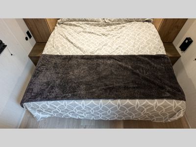 2025 Forest River RV Cherokee Grey Wolf - Photo 27