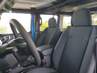 2026 Jeep Wrangler — photo 18 view