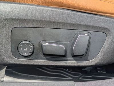 2025 BMW 3 Series - Photo 13