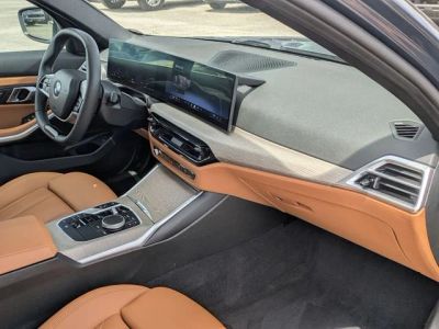 2025 BMW 3 Series - Photo 26