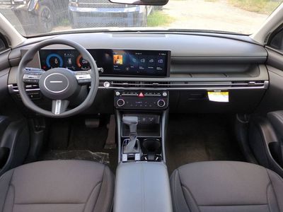 2026 Hyundai TUCSON — photo 13 view