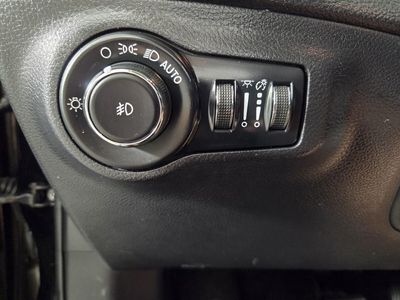 2019 Jeep Compass - Photo 17