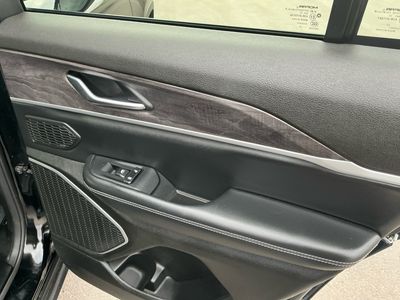 2023 Jeep Grand Cherokee - Photo 19