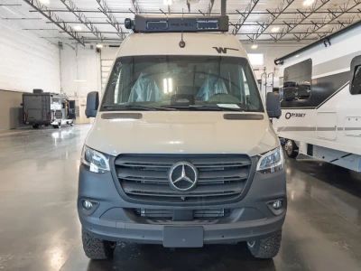 2027 Winnebago REVEL — photo 17 view
