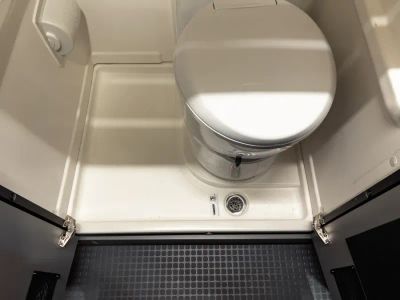 2027 Winnebago REVEL — photo 12 view