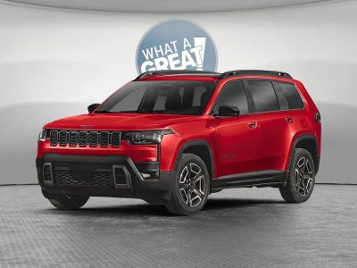 2026 Jeep Cherokee CHEROKEE LAREDO 4X4 in Red Hot Pearl-Coat Exterior Paint — front three-quarter view