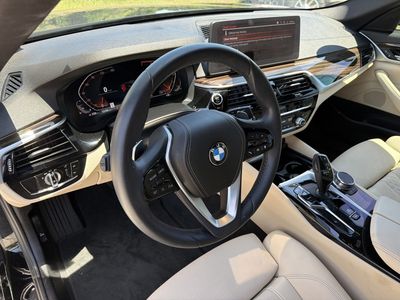 2023 BMW 5 Series - Photo 20