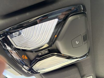 2023 BMW 5 Series - Photo 34