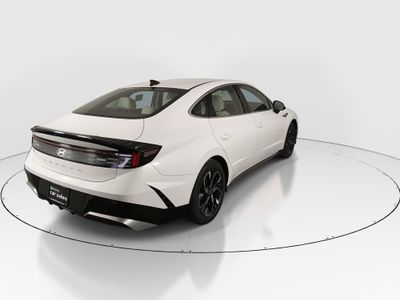 2025 Hyundai Sonata — photo 7 view