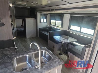 2021 Coachmen RV Spirit Ultra Lite — photo 19 view