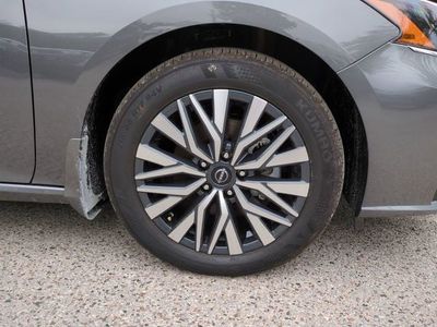 2025 Nissan Altima - Photo 11