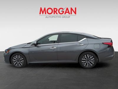 2025 Nissan Altima - Photo 9