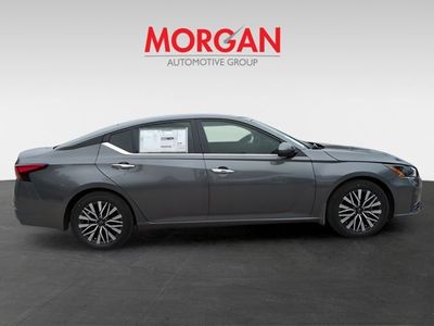 2025 Nissan Altima - Photo 8