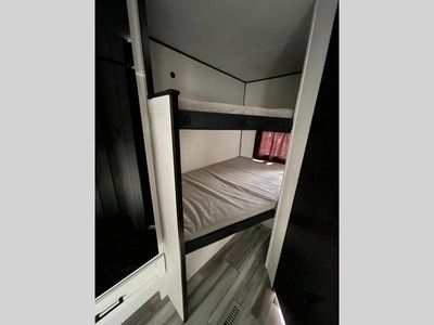 2026 Jayco Jay Flight SLX — photo 19 view