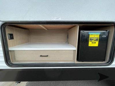 2026 Jayco Jay Flight SLX — engine compartment view