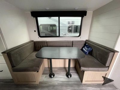 2026 Jayco Jay Flight SLX — photo 9 view