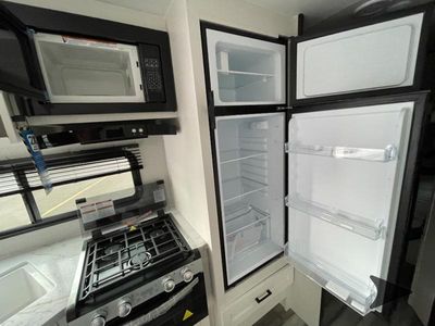 2026 Jayco Jay Flight SLX — photo 15 view