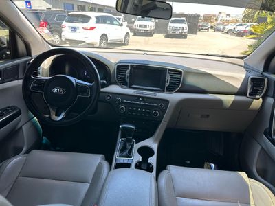 2017 Kia Sportage — photo 17 view