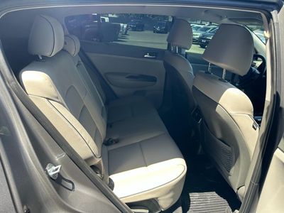 2017 Kia Sportage — photo 16 view