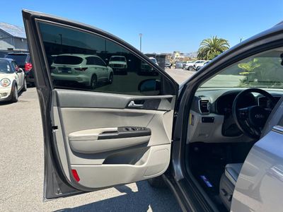 2017 Kia Sportage — photo 9 view