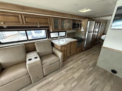 2019 Holiday Rambler Admiral - Photo 11