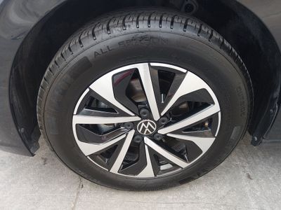 2024 Volkswagen Jetta — photo 10 view