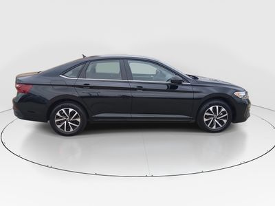 2024 Volkswagen Jetta — photo 8 view