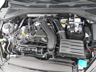 2024 Volkswagen Jetta — photo 9 view
